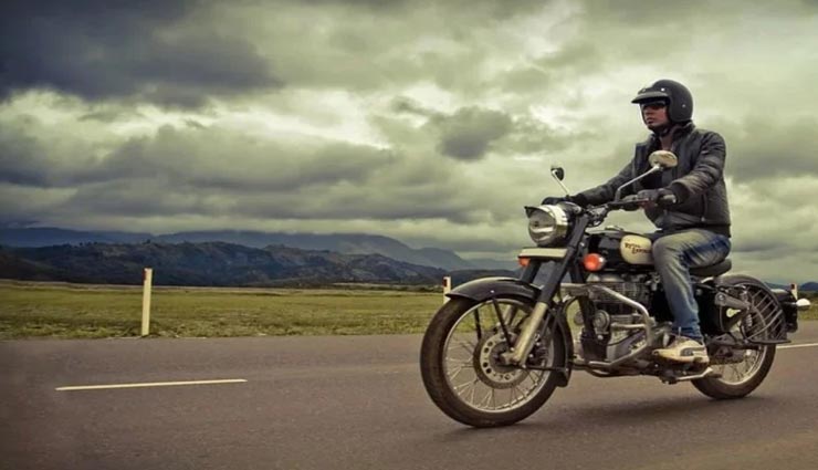 क्या आप भी करने जा रहे हैं बाइक से यात्रा, जरूर रखें इन बातों का ध्यान