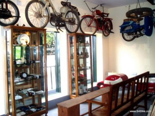 unique cafe in india,romantic cafe in india,cafe in india,bikers cafe nh 22,cafe story,chavadi,ciclo cafe,floating restaurant,valentines special,valentine special 2018