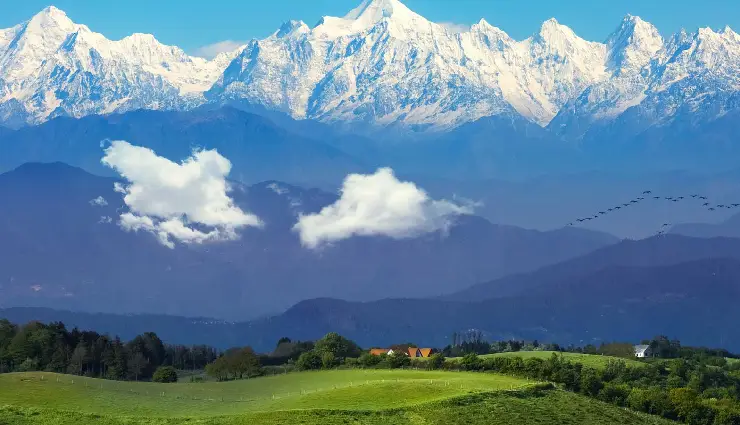 kumaon uttarakhand tourism,best places to visit in kumaon,kumaon travel guide,kumaon hill stations,kumaon tourist spots,kumaon cultural heritage,kumaon himalayas,kumaon attractions,kumaon holiday destinations,kumaon trip planning