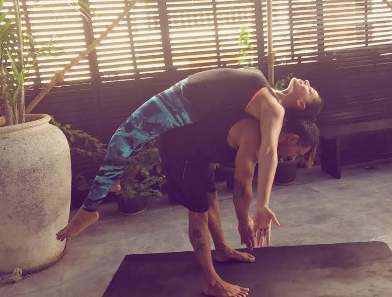 bipasha basu,karan singh grover,power yoga,yoga,hot yoga