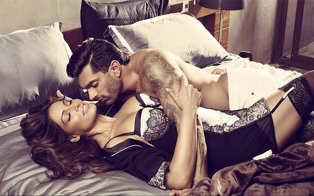 bollywood,bipasha basu,bipasha basu birthday,bipasha basu love story,bipasha basu condom advertisement,gossips,entertainment