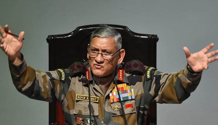 हमारी सेना सीरिया और पाकिस्‍तान जैसी नहीं, जो अपने ही लोगों पर टैंकों का इस्‍तेमाल करे: आर्मी चीफ बिपिन रावत