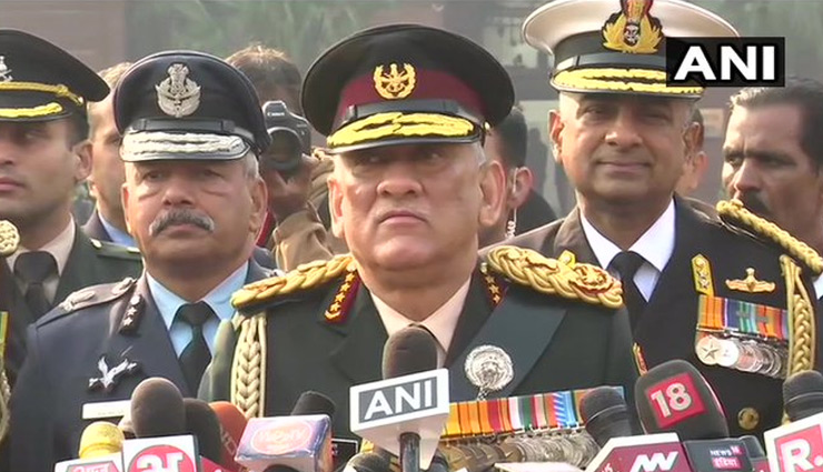  जनरल बिपिन रावत ने संभाला देश के पहले CDS का पद, कहा - तीनों सेनाएं मिलकर  3 नहीं, 5 या 7 होंगी
