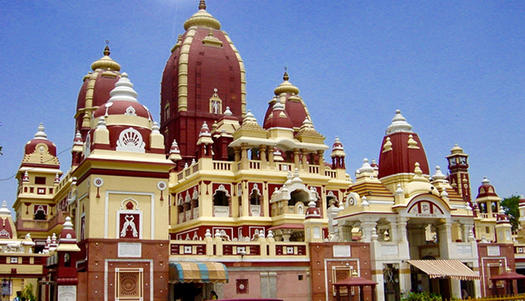 दिल्ली के इन 10 मंदिरों में हमेशा लगा रहता है भक्तों का तांता, बेहद मनमोहक रहता हैं माहौल 10 famous delhi temples,delhi temples,temples in delhi,delhi tourism,tourist places in delhi