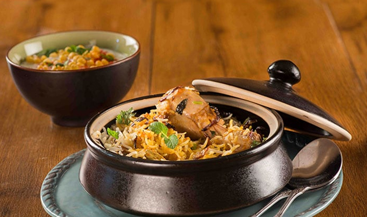 hyderabadi style chicken dum biryani,food,easy recipe