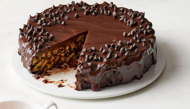 Valentine Week Special: वैलेंटाइन पर जरूर बनाए 'बिस्किट केक', वो भी बिना ओवन के #Recipe 