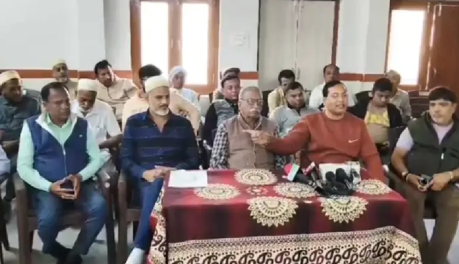 BJP में अंदरूनी कलह, डूंगरपुर में चेयरमैन के फैसले के खिलाफ भाजपा पार्षदों का बगावत पर उतरना