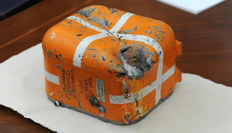 आखिर प्लेन क्रेश होने के बावजूद कैसे बच जाता है 'ब्लैक बॉक्स', क्यों है इतना जरूरी, इसके काम कर देंगे आपको हैरान black box,black box in aeroplane,black box work,black box techniques,the importance of black box