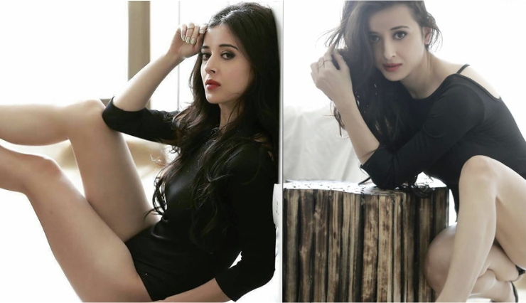 hot photo shoot of roadies girl suzanna mukherjee