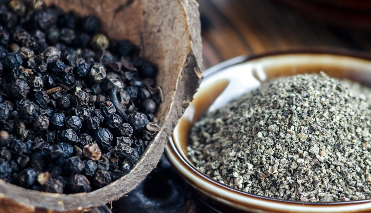 spices,spices boost your heart health,spices rich in antioxidants,spices for heart,healthy spices,chili pepper,turmeric,black pepper,celery seeds,cinnamon,cardamom,garlic,healthy food