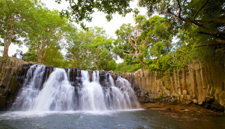 tourist spots in mauritius,honeymoon destination mauritius,places to visit in mauritius,foreign destination,holidays,travel guide,travel tips