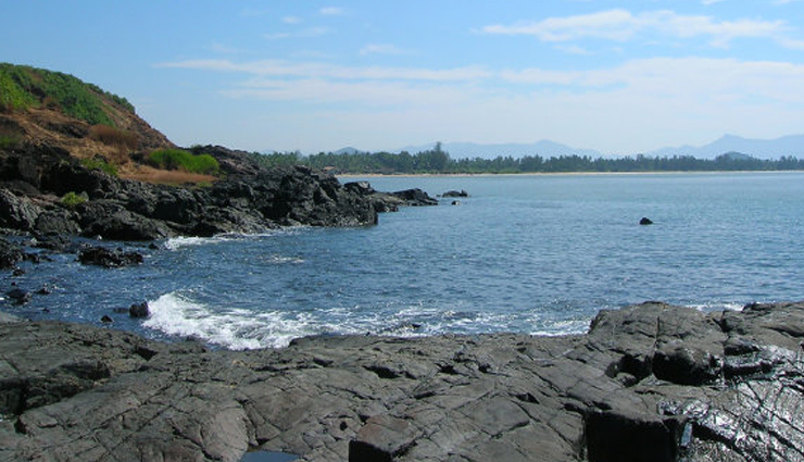 6 Must Visit Black Sand Beaches in India