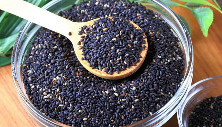 इन नेचुरल चीजों की मदद से बालों को करे काला, यूं घर पर बनाएं होममेड हेयर डाई natural hair dye for black hair,homemade hair dye recipe for black hair,diy hair dye for black hair at home,ingredients to make hair black naturally,how to darken hair naturally at home,homemade black hair dye from natural items,creating natural hair dye for black hair,diy black hair dye using natural ingredients,homemade remedies for blackening hair naturally,tips for natural black hair dye at home