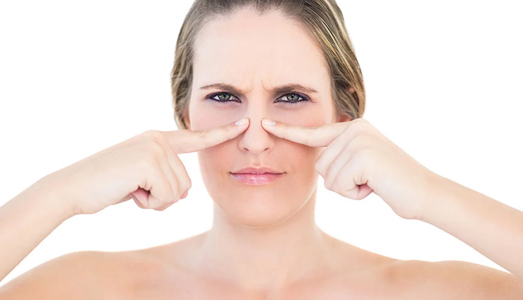 blackheads,baking soda and water,lemon juice and salt scrub,egg-white pore strips,clay powder and apple cider vinegar,honey and milk pore strip,remedies for blackheads,blackheads,skin care tips,beauty tips