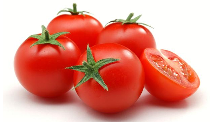 aloe vera,tomato,milk,coconut oil,castor oil,blackheads,home remedies for blackheads,skin care tips,beauty tips