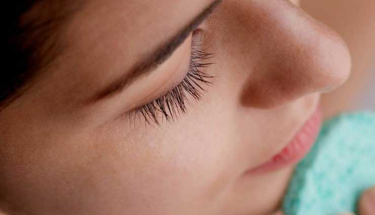 hydrogen peroxide,ways to use hydrogen peroxide for blackheads,tips to get rid of blackheads,skin care tips,beauty tips