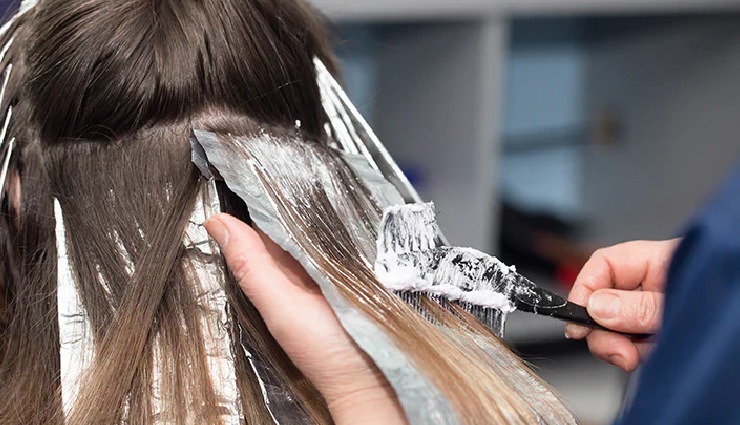 hair coloring tips,diy hair color,salon hair color tips,home hair coloring,professional hair color advice,hair coloring dos and donts,coloring hair at home,hair color for men and women,healthy hair before coloring,first time hair coloring,choosing a hair stylist