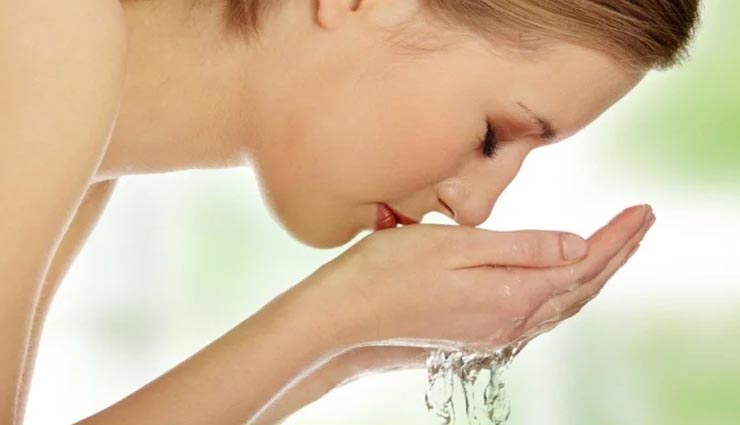 beauty tips,beauty tips in hindi,bleach on home,bleach tips