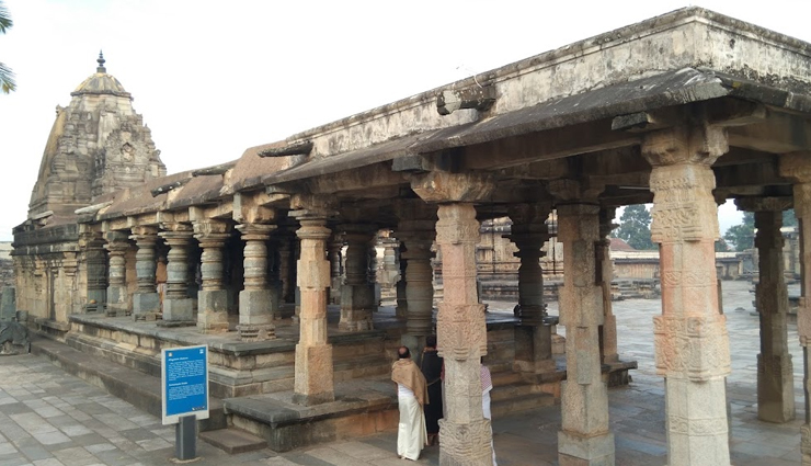 belur,temples you must visit in belur,chennakesava temple,paathaaleshwara temple,kappe chennigaraya temple,veeranarayana temple,somyanayaki temple,andal temple