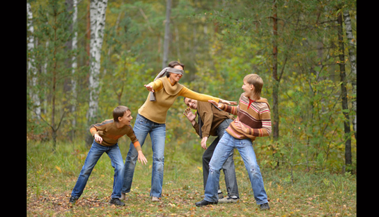 games for house party,games for teenagers party,kitty party games,games