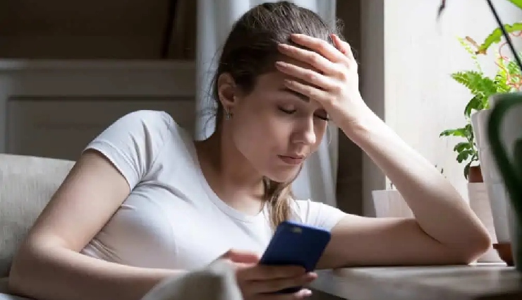 10 Big Reasons You Need To Block Your Ex