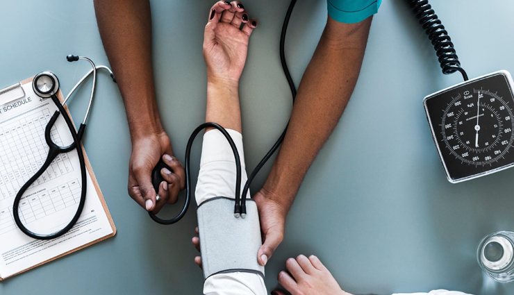 feet in warm water,benefits of soaking feet,Health tips,firness tips