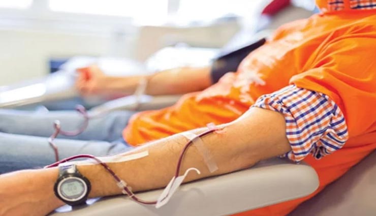 विश्व स्वास्थ्य दिवस : कोरोना के कारण रक्त में आई कमी, करें रक्तदान