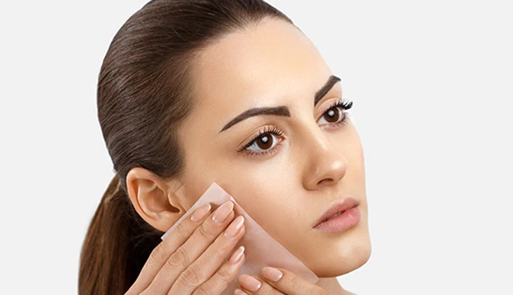 ways to get rid of excess oil from face,tips to get rid of excess oil,oily skin,beauty hacks,beauty tips