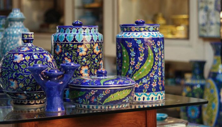 राजस्थानी हैंडीक्राफ्ट से मिलेगा आपके ड्राइंग रूम को डिफरेंट लुक, जानें कैसे rajasthani handicrafts,household tips,home decor tips,rajasthani handicrafts items,home decorating tips