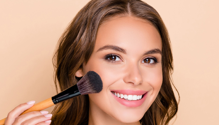 tips to perfectly apply cream blush,beauty tips,beauty hacks