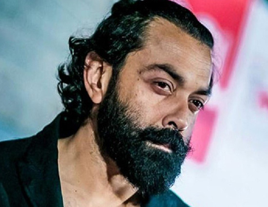 बॉबी देऑल - 10 साल से मांग रहे थे काम, पोस्टर बॉयज से की थी बॉलीवुड में दोबारा वापसी