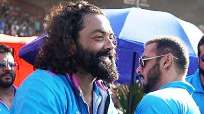 bollywood,bobby deol,sunny deol,dharmendra,birthday special