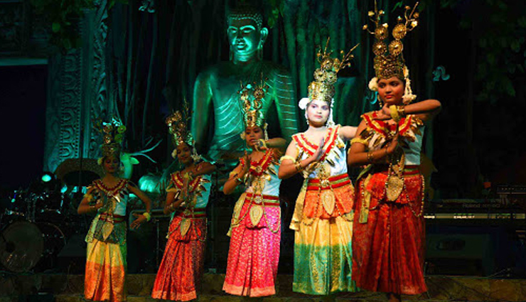 festival,winter festival in india,winter festival to enjoy in india,india tourism,tourist places in india to visit in winter,holidays,travel tips