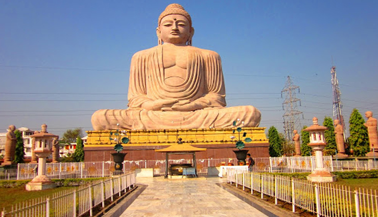 india,spiritualistic centres north india,north india travel,north india tourism,tourist places in india,india tourism