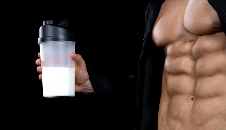 इस महिला ने की अपना दूध बेचकर लाखों की कमाई, जिम करने वाले पुरुषों के बीच भारी मांग weird news,weird incident,weird milk,breast milk,breast milk to bodybuilding,breast milk online,rafaela lamprou,cyprus