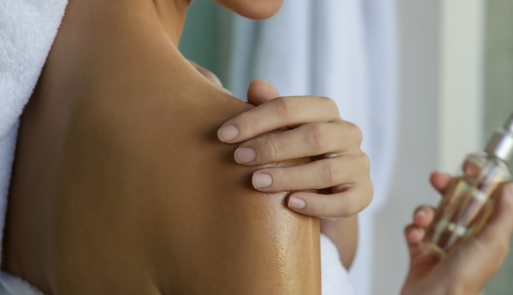 bridal beauty tips,pre-wedding skincare,bride self-care routine,wedding beauty preparation,glowing skin for brides,body care for brides,pre-wedding beauty regimen,wedding skincare tips,bridal glow secrets,hydration for glowing skin,exfoliation for brides,beauty sleep before wedding