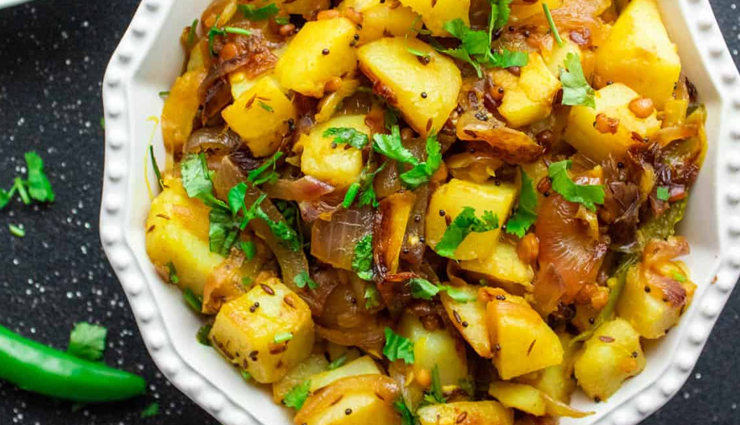 boiled potato stir fry,hunger struck,food,easy recipe