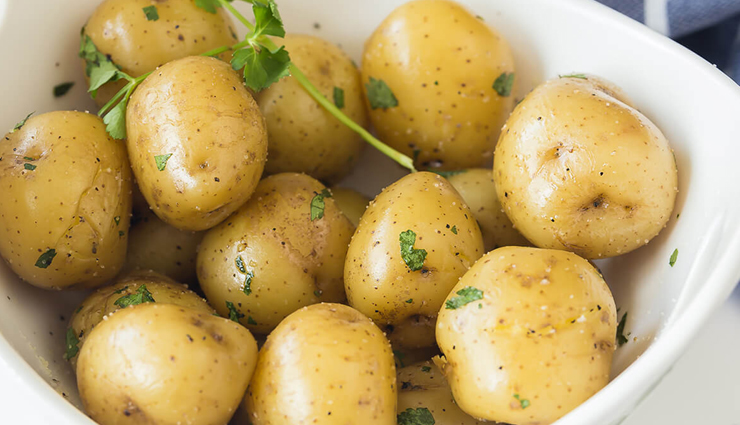 fast farali pattice,healthy snacks,indian fasting food,vrat recipes,low-fat snacks,gluten-free snacks,healthy potato recipes,indian cuisine,vegetarian snacks,religious fasting recipes