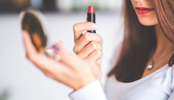 bold lipstick look,beauty tips,lipstick look tips,makeup tips,beauty tips