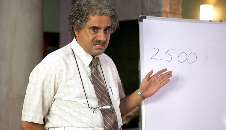 टीचर्स डे स्पेशल - इन बॉलीवुड स्टार्स ने सवारा टीचर्स के किरदारों को teachers day,bollywood,amitabh bachchan,aamir khan,Kareena Kapoor,boman irani,sushmita sen