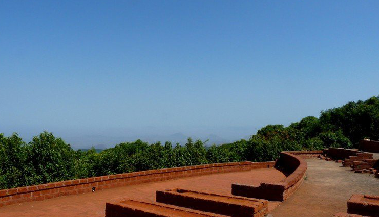 mahabaleshwar must-visit places,best spots in mahabaleshwar,mahabaleshwar sightseeing destinations,mahabaleshwar famous attractions,mahabaleshwar tourist places,mahabaleshwar hill stations,mahabaleshwar natural beauty,mahabaleshwar viewpoints,mahabaleshwar trekking spots,mahabaleshwar weekend getaways