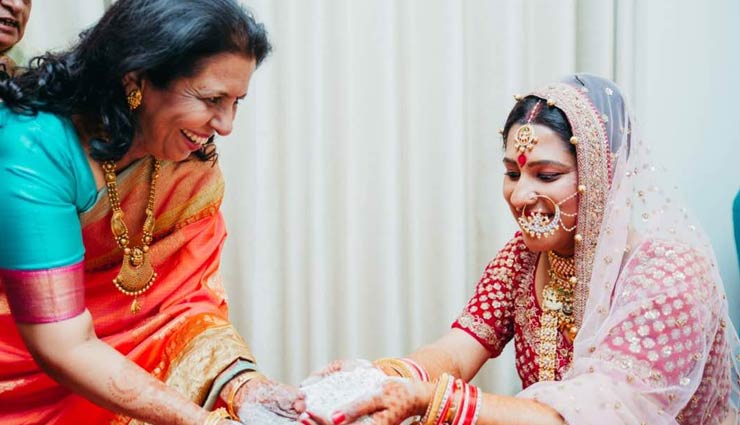 bond with your mother in law,in laws relation tips,relationship tips