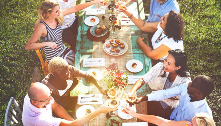 good bond with neighbors,tips for bonding,relationship tips,neighbor bond tips