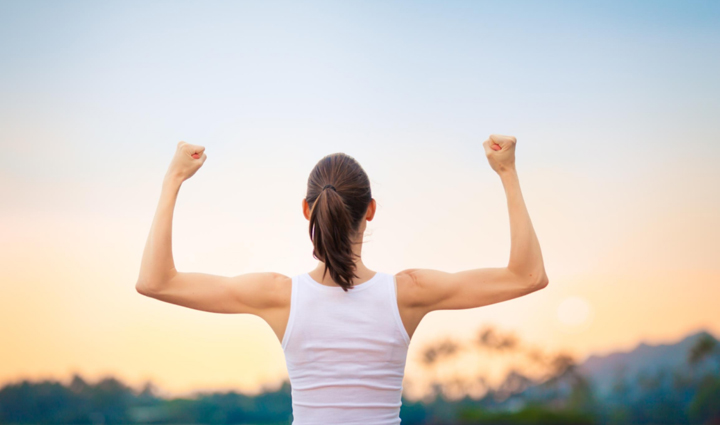 हड्डियों को बनाना हैं मजबूत, दिनचर्या में शामिल करें ये 7 योगासन