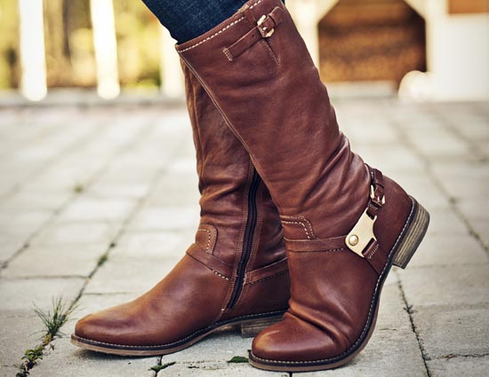 4 Ways To Style Your Boots