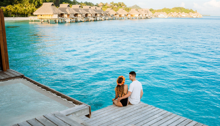 बिताने हैं पार्टनर के साथ प्यार भरे हसीन पल, बनाएं दुनिया की इन 7 रोमांटिक जगहों का ट्रिप romantic places for honeymoon,romantic places in the world,most romantic places in the world,most romantic place to travel,best travel destinations for couples,most romantic city in the world,city of romance,perfect romantic getaway,romantic country