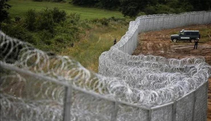 दो देशों के बीच सीमा पर एक कुत्ते की वजह से छिड़ा था भीषण युद्ध, हैरान करने वाला मामला weird news,weird fight,greece and bulgaria fight,fight for a dog