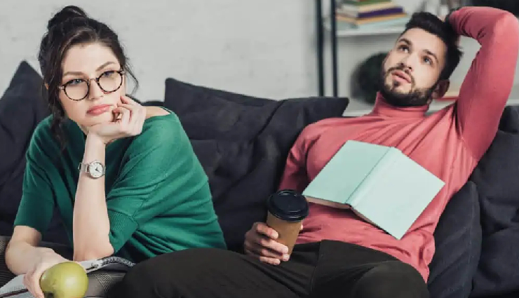 11 Things To Do When You are Stuck With a Boring Boyfriend
