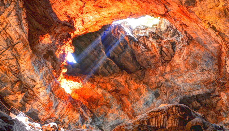 natural wonders,natural wonders to visit in india,india travel,holidays in india,places to visit in india,natural wonders in india,travel,travel guide,travel tips,tourism