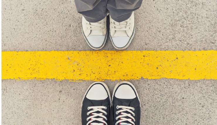 friends with your ex,transition from romance to friendship,breakup friendship,emotional intelligence in relationships,post-breakup relationships,becoming friends with an ex,setting boundaries with an ex,navigating friendship after breakup,healthy relationships after breakup,handling ex relationships